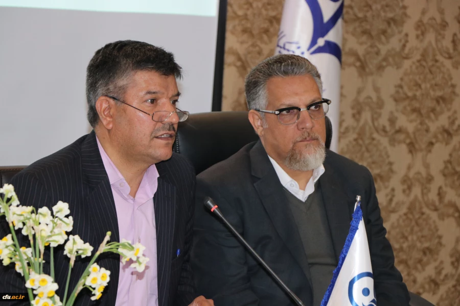 نشست تعاملی کارکنان هیئت علمی و غیر هیئت علمی دانشگاه فرهنگیان استان اصفهان