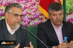 نشست تعاملی کارکنان هیئت علمی و غیر هیئت علمی دانشگاه فرهنگیان استان اصفهان