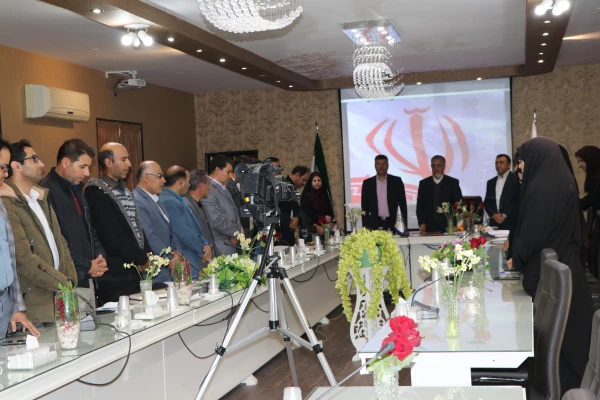 نشست تعاملی کارکنان هیئت علمی و غیر هیئت علمی دانشگاه فرهنگیان استان اصفهان