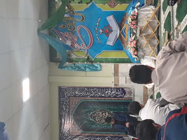 در هفته وحدت انجام شد.

محفل انس با قرآن کریم با حضور قاریان برجسته در پردیس امام محمد باقر(ع) برگزار شد. 2