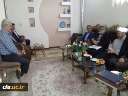 تقدیر از ایثارگران و خانواده معظم شهدای دانشگاه فرهنگیان استان اصفهان