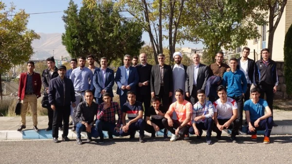 مسـابقه دو میـدانی به منـاسبت هفتـه وحـدت 3