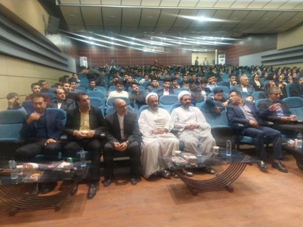 برگزاری مراسم بزرگداشت هفته وحدت و جشن میلاد پیامبر(ص) در دانشگاه فرهنگیان ایلام