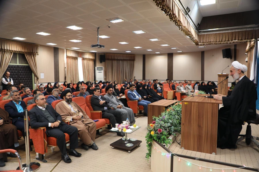 آیت الله صدیقی، امام جمعه موقت تهران 5