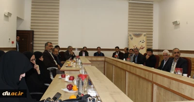 محمدپور در مراسم تجلیل از نیروهای خدماتی:

شما ستون های ناپیدای دانشگاه هستید،بدون زحمات شما هیچ یک از اهداف دانشگاه محقق نخواهد شد