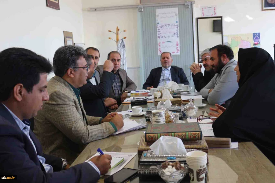 اولین نشست شورا آموزشی، پژوهشی و تحصیلات تکمیلی بر اساس ساختار جدید تشکیل شورای های استانی دانشگاه فرهنگیان، در مدیریت امور پردیس های خراسان شمالی برگزار شد. 5