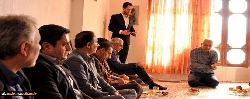 مدیرکل آموزش و پرورش مازندران و سرپرست دانشگاه فرهنگیان مازندران با خانواده شهید عرب دیدار کرد
 2