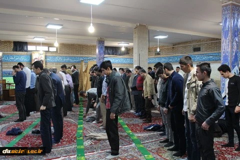 دکتر خنیفر درجمع دانشجومعلمان پردیس شهیدرجایی قزوین: یک معلم خوب می تواند یک جامعه رانجات دهد. 6