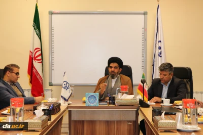 رئیس مجمع نمایندگان استان اصفهان در جلسه شورای مدیریت دانشگاه فرهنگیان استان عنوان کرد:

تنها میسر ورود به آموزش و پرورش باید دانشگاه فرهنگیان باشد