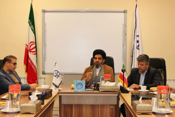 تنها میسر ورود به آموزش و پرورش باید دانشگاه فرهنگیان باشد