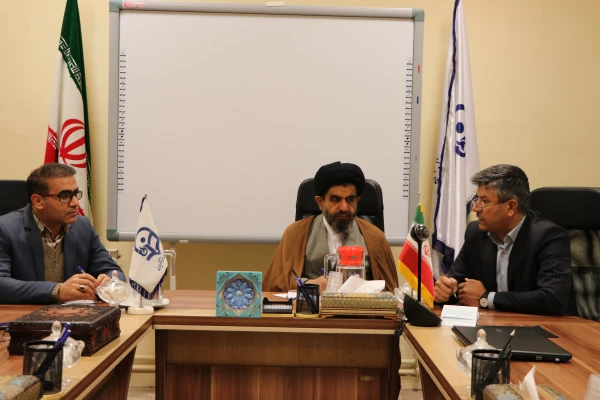 تنها میسر ورود به آموزش و پرورش باید دانشگاه فرهنگیان باشد