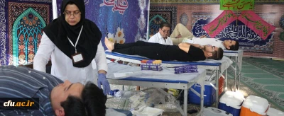 به همت کانون دانشجویی هلال احمر صورت گرفت:

 اهدای خون توسط دانشجومعلمان پردیس آیت الله خامنه ای به همراه سرپرست مدیریت استانی و کارکنان پردیس