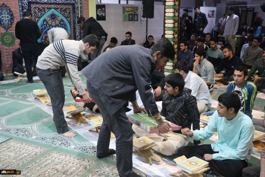 محفل انس با قرآن کریم در نمازخانه شهدای پردیس آیت الله خامنه ای گرگان برگزار شد 8