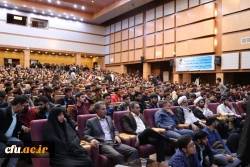 نشست صمیمی حجت الاسلام و المسلمین قرائتی رئیس ستاد اقامه نماز کشور با اساتید، کارکنان و دانشجومعلمان دانشگاه فرهنگیان کرمان