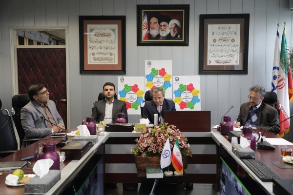 سخنرانی دکتر طاهری­ نیا، معاون پژوهش و فناوری دانشگاه در بزرگداشت مراسم هفته کتاب در دانشگاه فرهنگیان 4