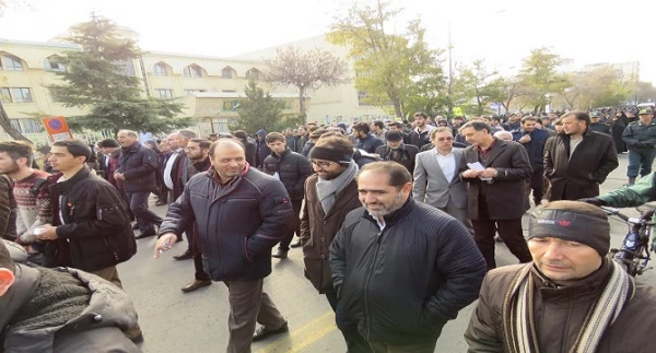حضور دانشگاهیان دانشگاه فرهنگیان استان اردبیل در راهپیمایی حمایت از فرمایشات مقام معظم رهبری، امنیت و اقتدار کشور/ گزارش تصویری 2
