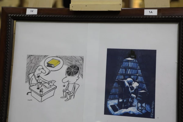 برگزاری نمایشگاه کاریکاتور با موضوع کتاب با حضور دکتر خنیفر در سازمان مرکزی دانشگاه
 22