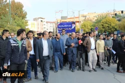 حضور دانشگاهیان دانشگاه فرهنگیان استان لرستان در راهپیمایی عظیم مردمی در جهت محکوم کردن برخی اغتشاشات اخیر در کشور 3