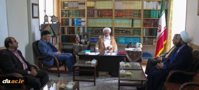 دیدار دکتر محمدی سرپرست معاونت فرهنگی و اجتماعی دانشگاه فرهنگیان با آیت الله ناصری نماینده ولی فقیه و امام جمعه یزد
