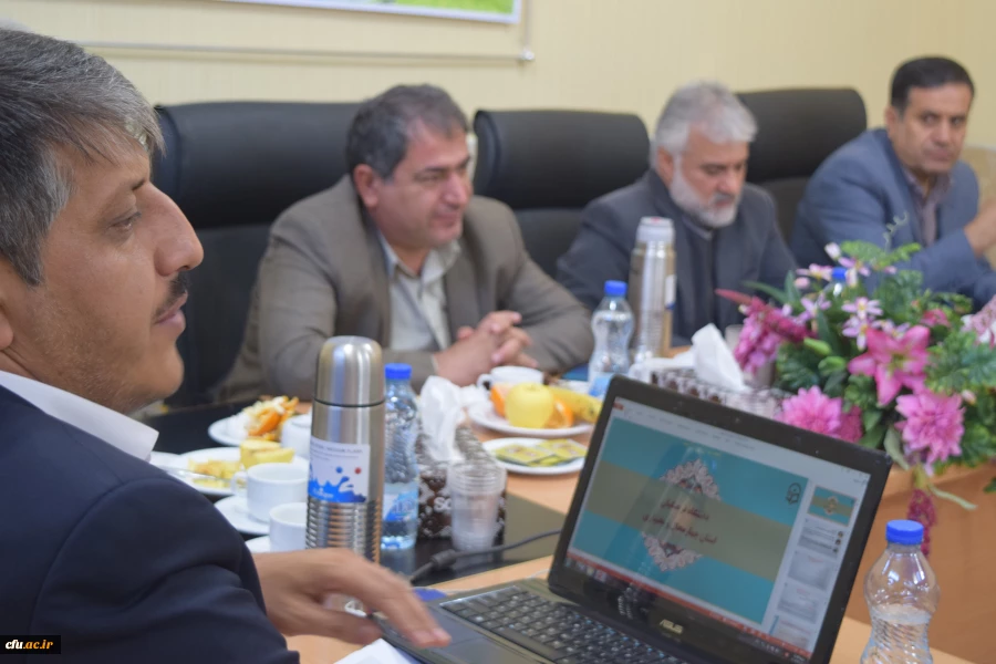 تشکیل اولین جلسه شعبه استانی بنیاد خیرین حامی دانشگاه فرهنگیان استان چهارمحال و بختیاری و هشتمین هیات مدیره بنیاد در کشور 5