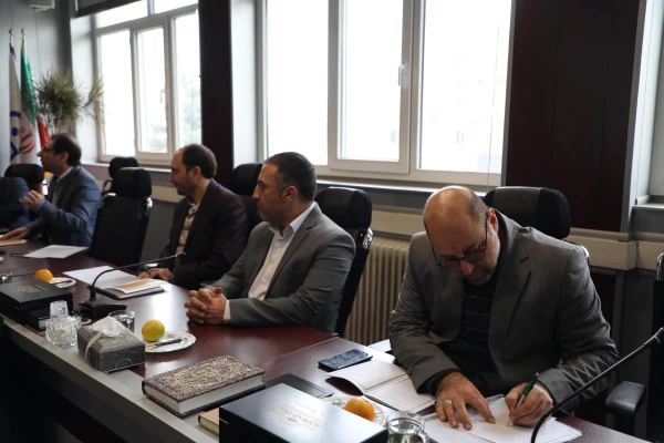 نخستین جلسه شورای تخصصی روابط عمومی و رسانه دانشگاه فرهنگیان 
 3