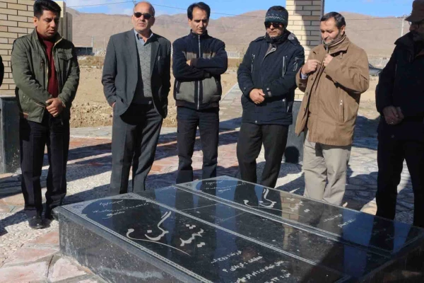 در هفته گرامیداشت بسیج انجام شد.

حضور کارکنان دانشگاه فرهنگیان خراسان شمالی در گلزار شهداء گمنام 2