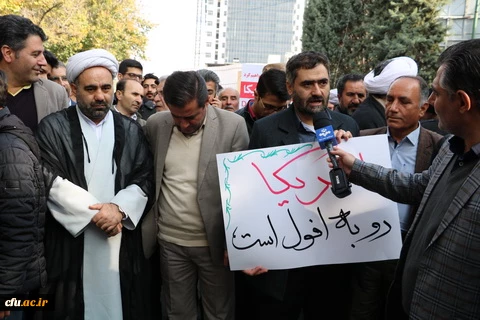 راهپیمایی مسئولین اساتید ودانشجویان دانشگاه فرهنگیان استان به همراه مردم انقلابی وهمیشه درصحنه قزوین علیه اغتشاش گران وآشوبگران واربابان آنها 2