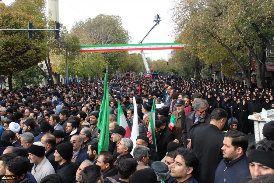 حضور دانشگاه فرهنگیان استان آذربایجان شرقی در تجمع مردمی حمایت از امنیت و اقتدار کشور . 18