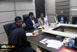 به همت واحد پژوهش امام جعفر صادق(ع) نشست نقد و بررسی ادبیات کودکان برگزار گردید