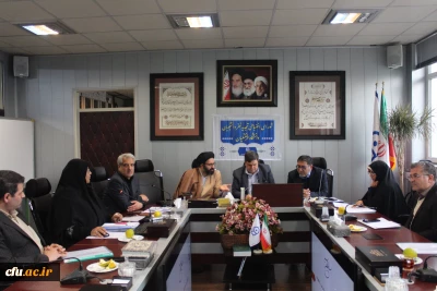 دکتر خنیفر در چهارمین جلسه شورای تجدیدنظر انضباطی:  

رسیدگی منصفانه، شامل رسیدگی بی طرفانه و مساوی، نخستین اصل در شورای انضباطی است