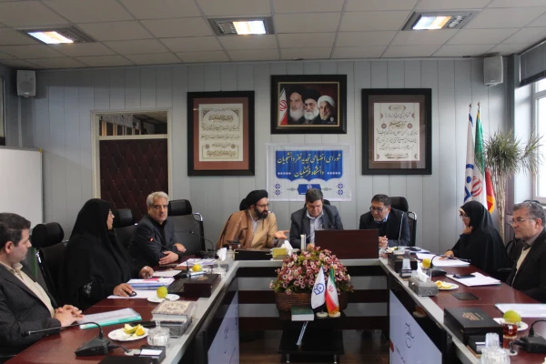 رسیدگی منصفانه، شامل رسیدگی بی طرفانه و مساوی، نخستین اصل در شورای انضباطی است 2