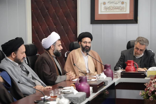 نماز به دانشجومعلمان بصیرت می دهد 3