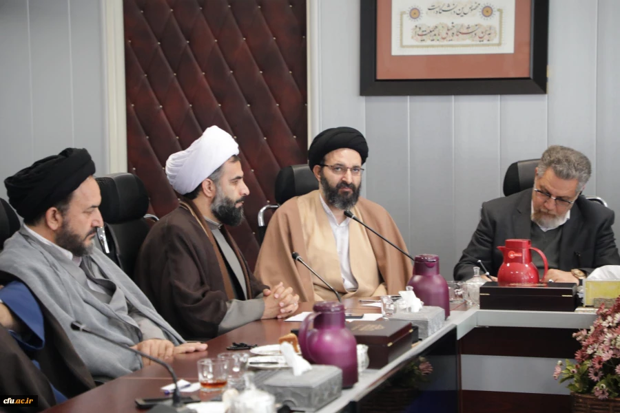 نماز به دانشجومعلمان بصیرت می دهد 3