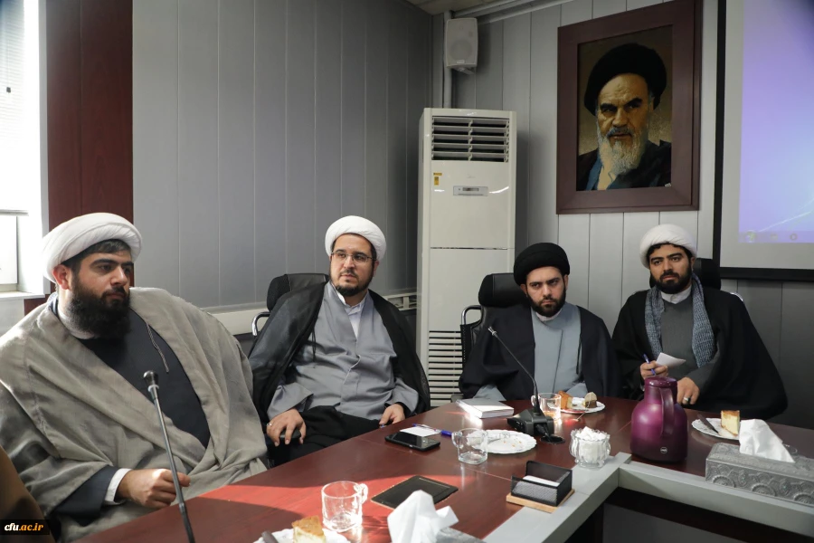 نماز به دانشجومعلمان بصیرت می دهد 5