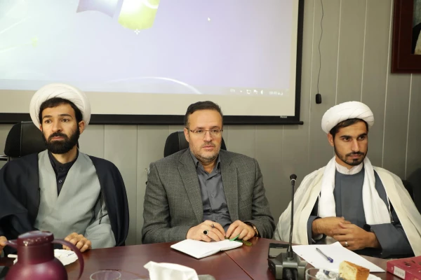 نماز به دانشجومعلمان بصیرت می دهد 6