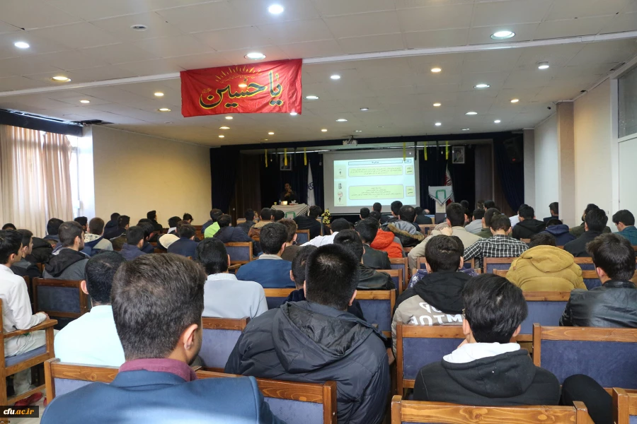 همایش تبیین بیانیه گام دوم انقلاب اسلامی به همت کانون فرهنگی جهاد علمی و بسیج دانشجویی پردیس برگزار شد. 7