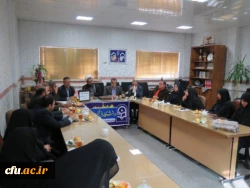 نشست صمیمانه مسئولان مدیریت امور پردیس های استان یزد با کارکنان پردیس حضرت فاطمه الزهرا(س) 4