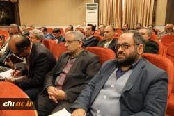 معلم یک مدیر آموزشی قوی است 13