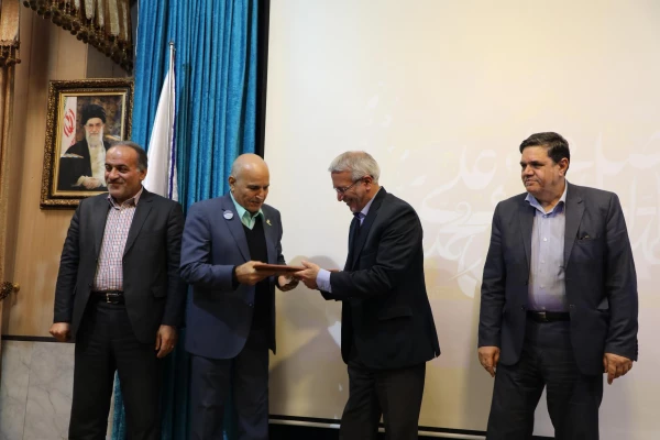 همایش مدیریت آموزشی 16