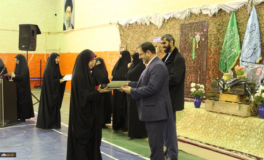 ویژه برنامه باشکوه هفته بسیج در پردیس حضرت معصومه(س)  استان قم برگزار شد.