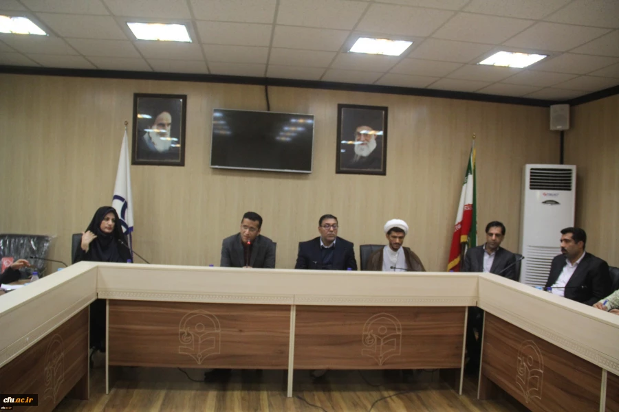 با پذیرش حداکثری دانشجو به توسعه و بالندگی آموزش و پرورش کمک می کنیم
 5