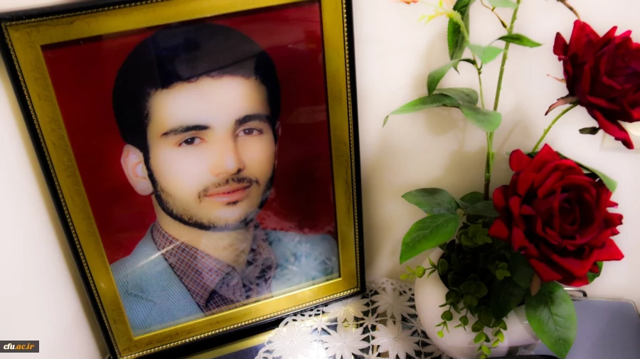 حضور سرپرست دانشگاه فرهنگیان یزد در منزل چهار شهید دفاع مقدس 10