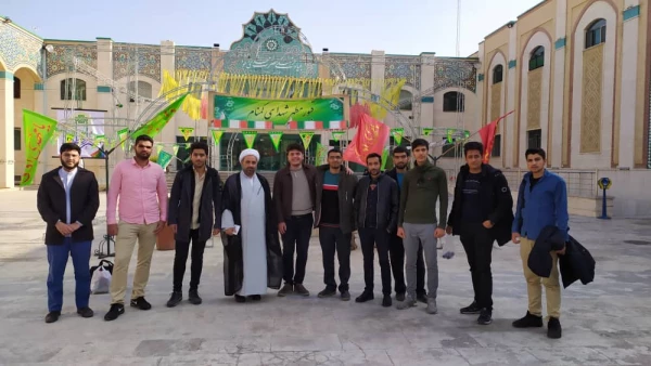 اردوی دوروزه دانشجویان دانشگاه فرهنگیان استان قزوین به شهرمقدس قم به همت دفتر نهادنمایندگی مقام معظم رهبری دردانشگاه فرهنگیان استان برگزارشد 2