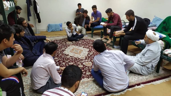 اردوی دوروزه دانشجویان دانشگاه فرهنگیان استان قزوین به شهرمقدس قم به همت دفتر نهادنمایندگی مقام معظم رهبری دردانشگاه فرهنگیان استان برگزارشد 3