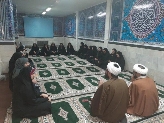 نشست هم اندیشی دبیران و فعالان فرهنگی و دانشجویی 3