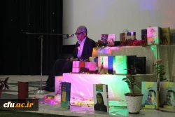 با حضور رئیس دانشگاه فرهنگیان استان بوشهر

آئین بزرگداشت هفته کتاب و کتابخوانی برگزار شد 4