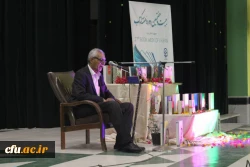 با حضور رئیس دانشگاه فرهنگیان استان بوشهر

آئین بزرگداشت هفته کتاب و کتابخوانی برگزار شد 6