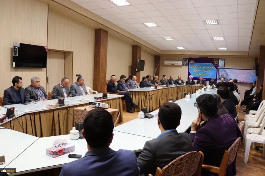 مراسم تجلیل از خادمین شهدا در دانشگاه فرهنگیان مازندران برگزار شد
 2