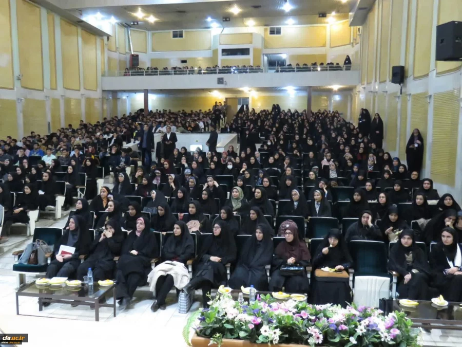 مراسم گرامیداشت روز دانشجو در دانشگاه فرهنگیان استان مرکزی برگزار شد. 8