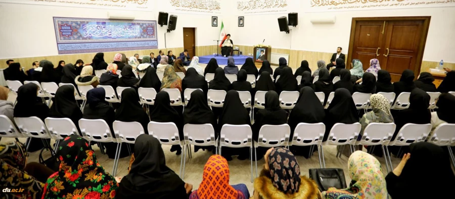 دیدار دانشجومعلمان پردیس امام خمینی(ره) گرگان با حضرت آیت الله نورمفیدی 2